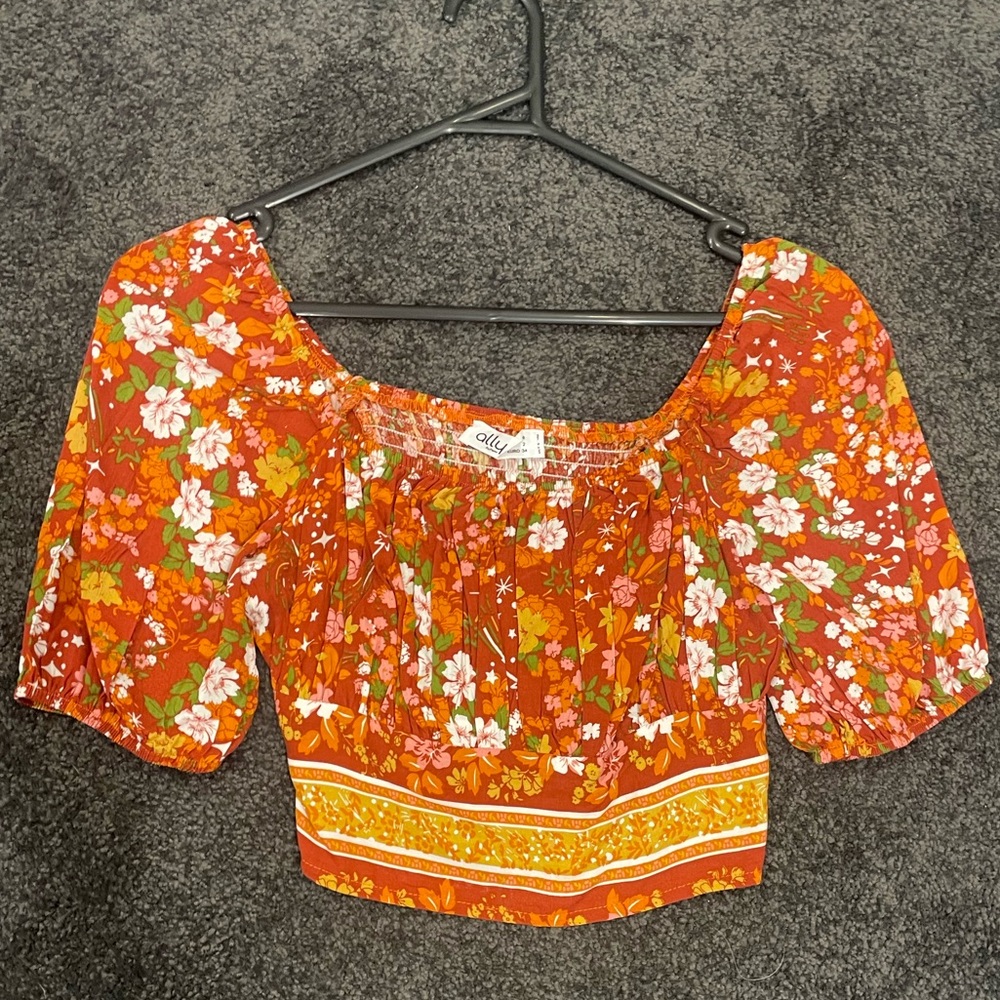 Cropped 70s Style Top 🧡 - Picture 8 of 8